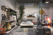 Bild in den Galerie-Viewer laden,Flower Design Chenille Rug