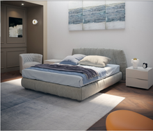 Load image into Gallery viewer, GIESSEGI DAMASCO SIDE TABLE