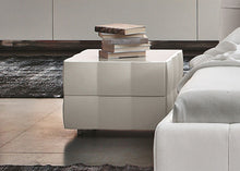 Load image into Gallery viewer, Tonin Venezia Bedside Laser Structure Table