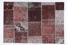 Load image into Gallery viewer, Adriani Rossi Square Pattern Classic Mood Rug
