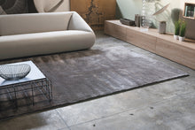 Bild in den Galerie-Viewer laden,Adriani Rossi Sunrise Basic Velvet Effect Rug