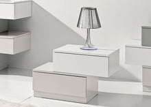 Bild in den Galerie-Viewer laden,BRIDGE 2 SCHUBLADEN NACHTTISCH