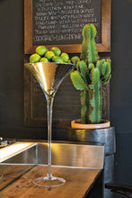 Load image into Gallery viewer, BOND VASE