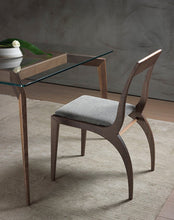 Bild in den Galerie-Viewer laden,Pacini E Cappellini Thelma Chair with Rounded Curves