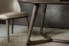 Load image into Gallery viewer, PACINI E CAPPELLINI COVER OVAL TABLE
