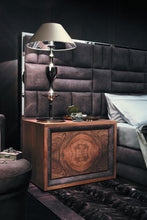 Bild in den Galerie-Viewer laden,Smania Domino Luxury Bedside Table

