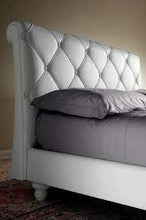 Bild in den Galerie-Viewer laden,GIESSEGI CHIC BETT
