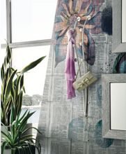 Bild in den Galerie-Viewer laden,Type Fancy Flower Design Wallpaper
